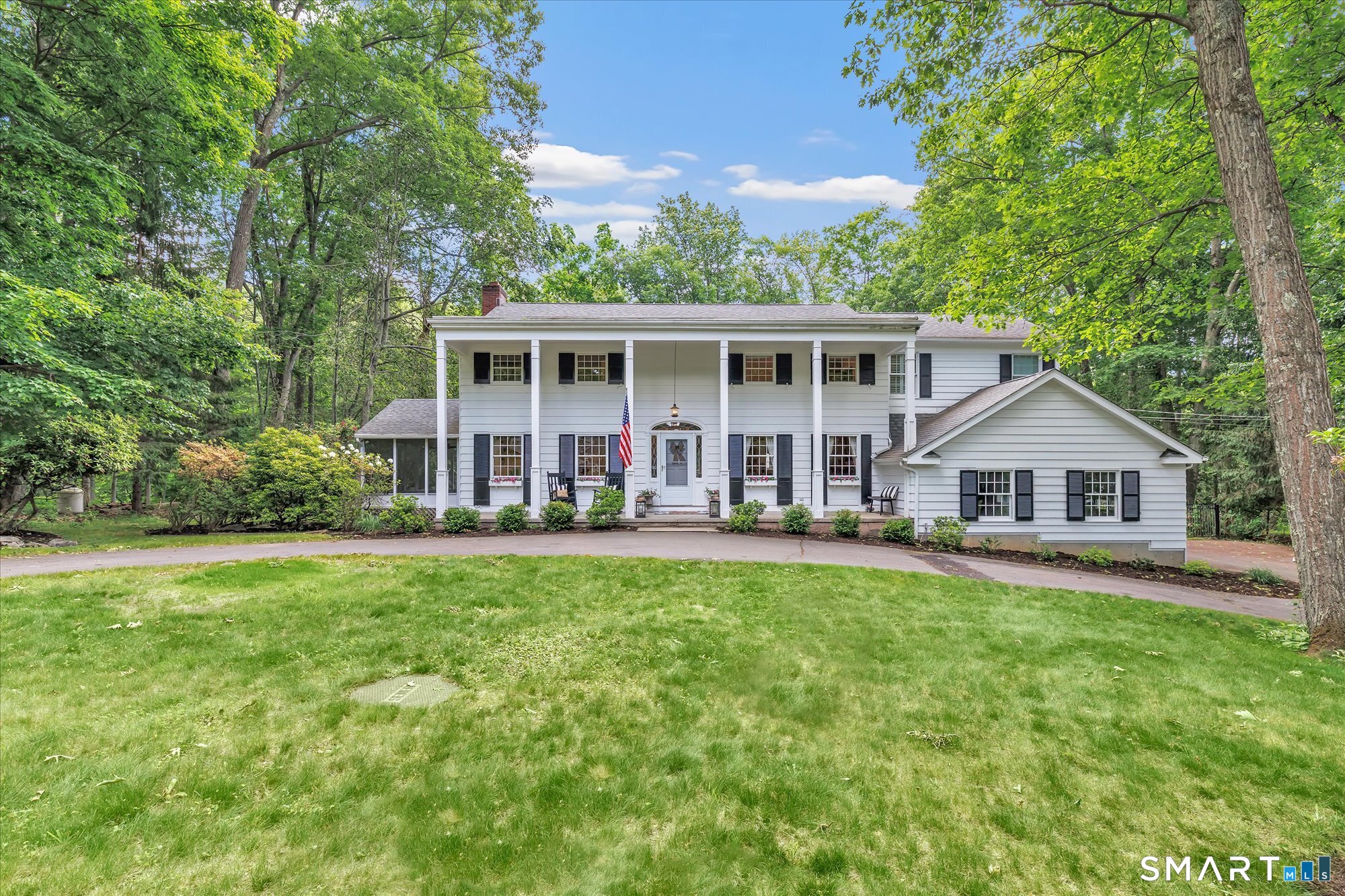 15 Hemlock Hollow Road Woodbridge, CT 06525 - Photo 5 of 40