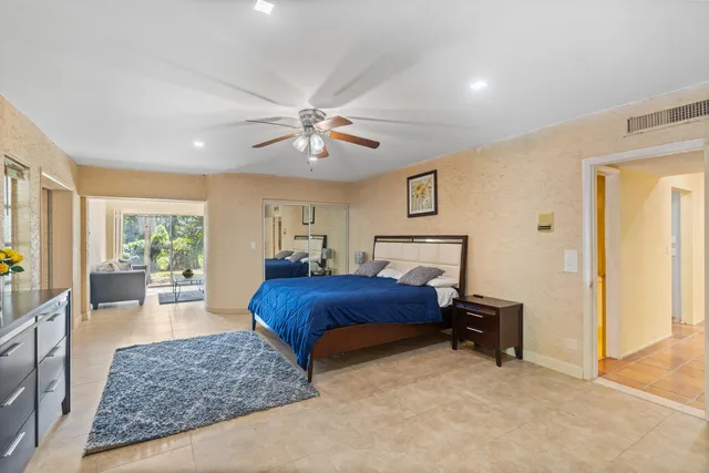 $1,425,000 | 5104 White Oak Lane, Tamarac, FL 33319