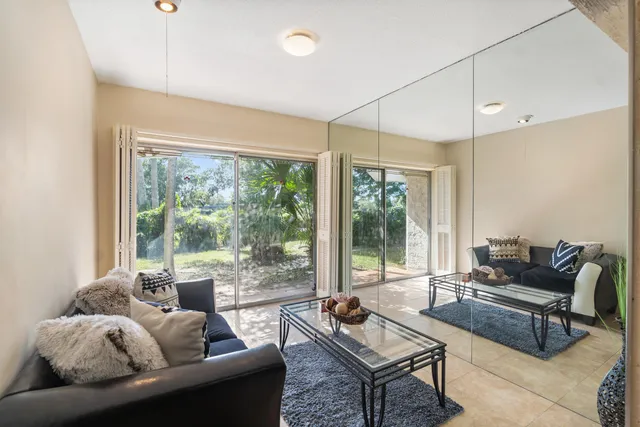 $1,425,000 | 5104 White Oak Lane, Tamarac, FL 33319