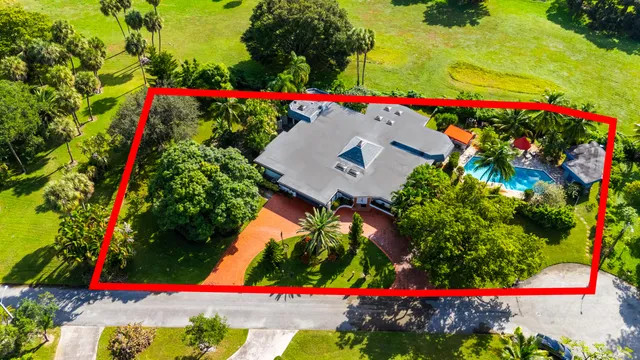 $1,425,000 | 5104 White Oak Lane, Tamarac, FL 33319