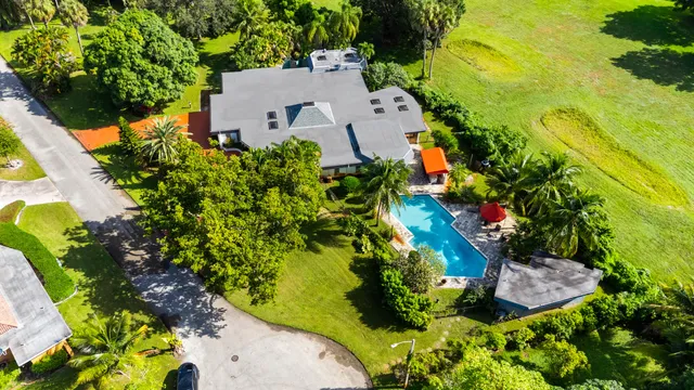 $1,425,000 | 5104 White Oak Lane, Tamarac, FL 33319