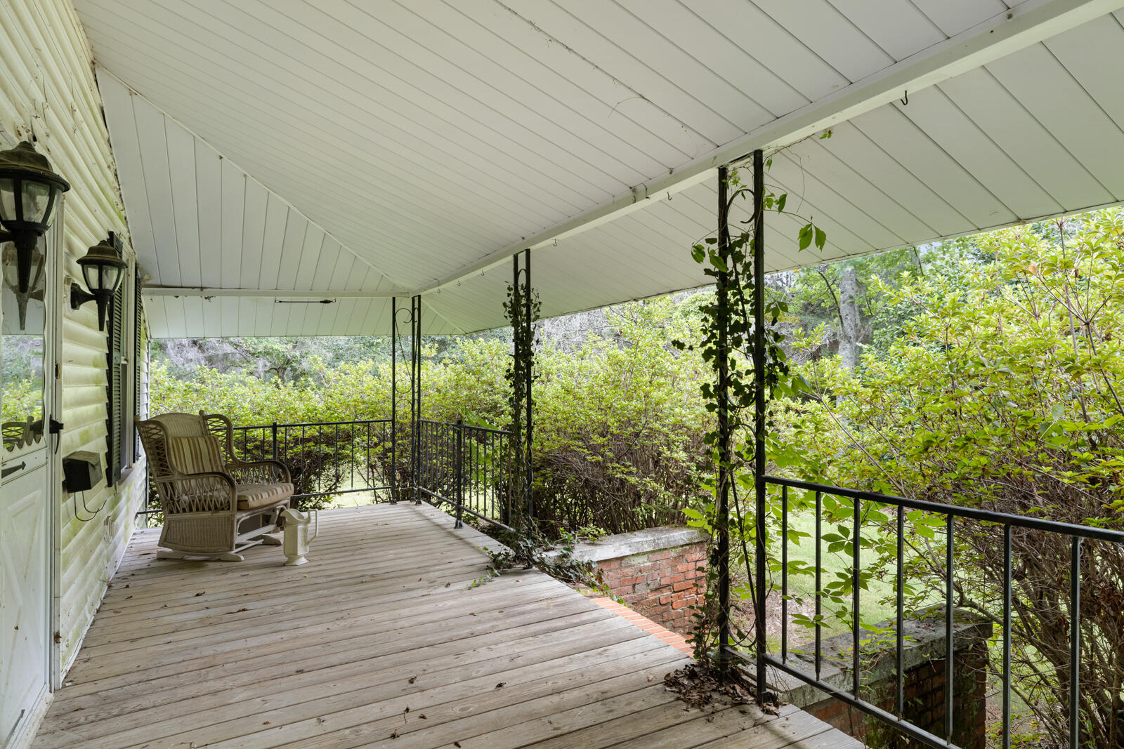 569 John Gatlin Road Bonneau, SC 29431 - Photo 11 of 37 4D3A5770