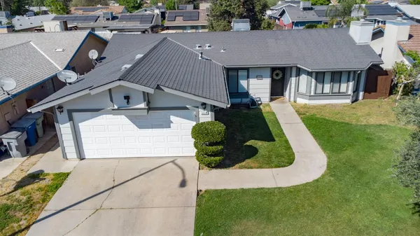 $369,900 | 5310 West Sussex Way, Fresno, CA 93722