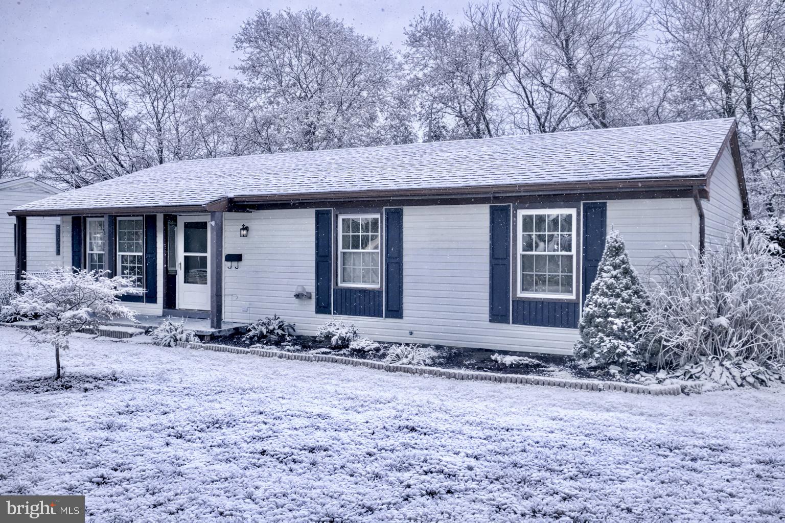 1008 Clematis Street Reading, PA 19608 - Photo 2 of 17