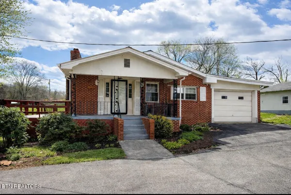 $210,000 | 436 Old Tellico Highway North, Madisonville, TN 37354