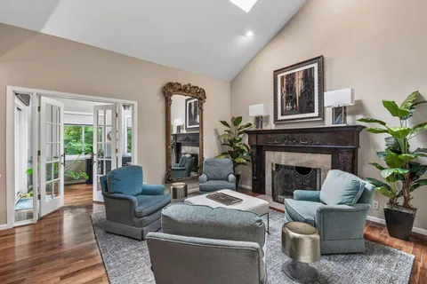 $749,000 | 1140 Hollybrook Drive, Wayzata, MN 55391