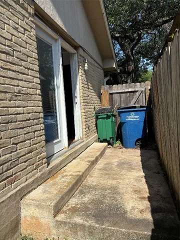 $1,599 | 11905 Oak Knoll Drive, Unit A, Austin, TX 78759