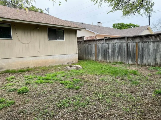 $1,599 | 11905 Oak Knoll Drive, Unit A, Austin, TX 78759