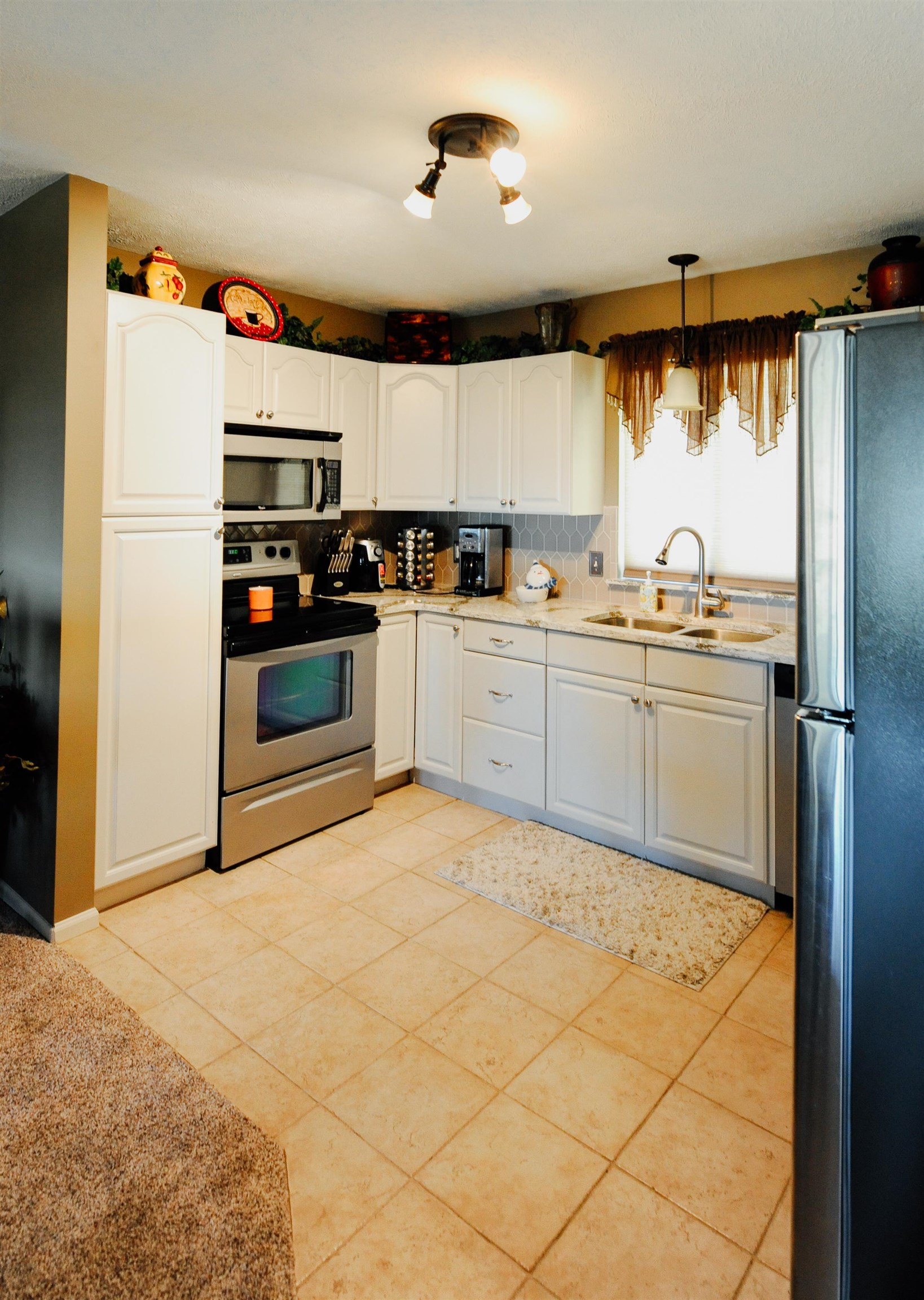 11255 East Fort Road, Unit H1 Suttons Bay, MI 49682 - Photo 12 of 49