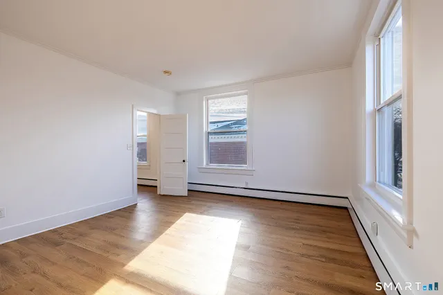 $2,300 | 406 Main Street, Unit 1, Ridgefield, CT 06877