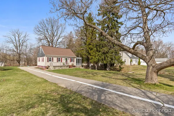$359,900 | 475 Northland Court Northeast, Rockford, MI 49341