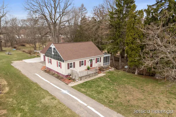 $359,900 | 475 Northland Court Northeast, Rockford, MI 49341