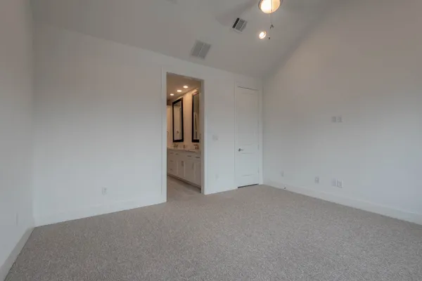 $2,450 | 4057 Leeland Street, Houston, TX 77023