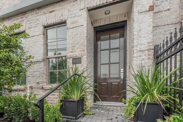 $2,450 | 4057 Leeland Street, Houston, TX 77023