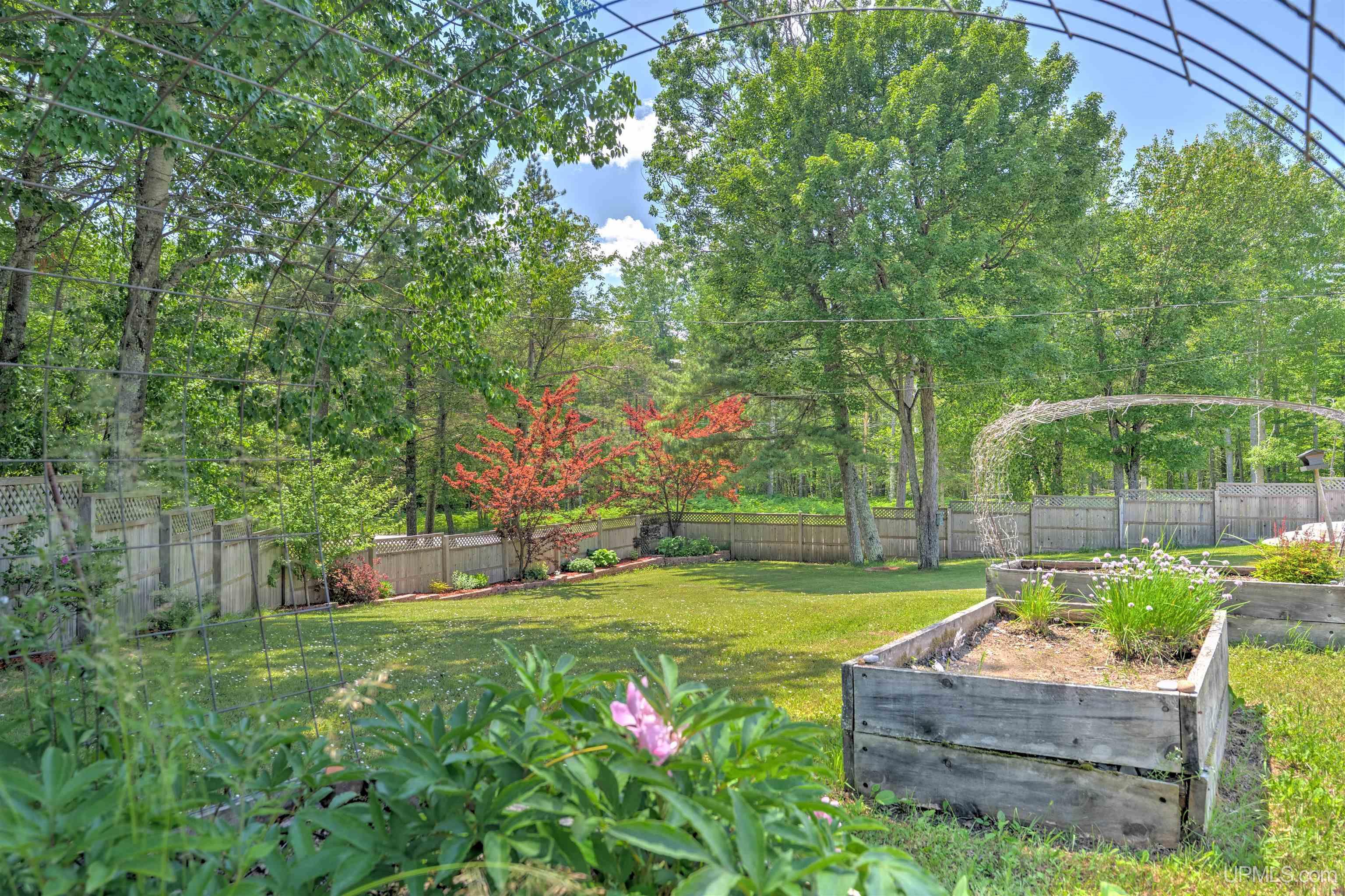 506 N East Gulliver Lake Road Gulliver, MI 49840 - Photo 35 of 46