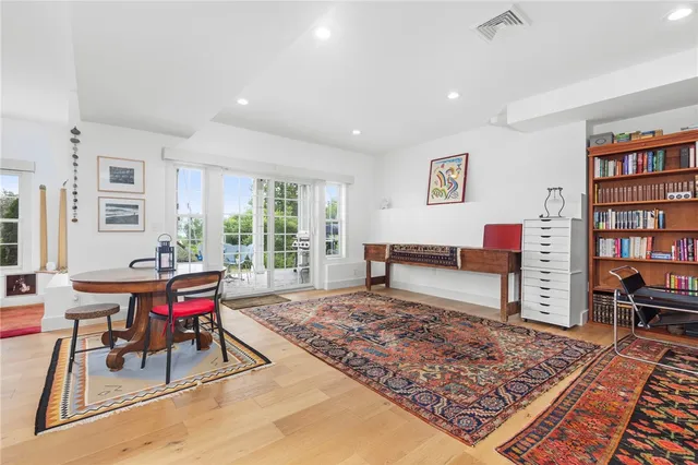 $1,200,000 | 61 Immokolee Drive, Portsmouth, RI 02871