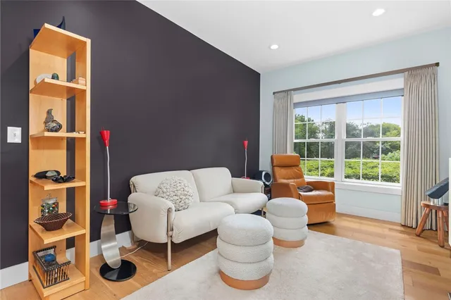 $1,200,000 | 61 Immokolee Drive, Portsmouth, RI 02871