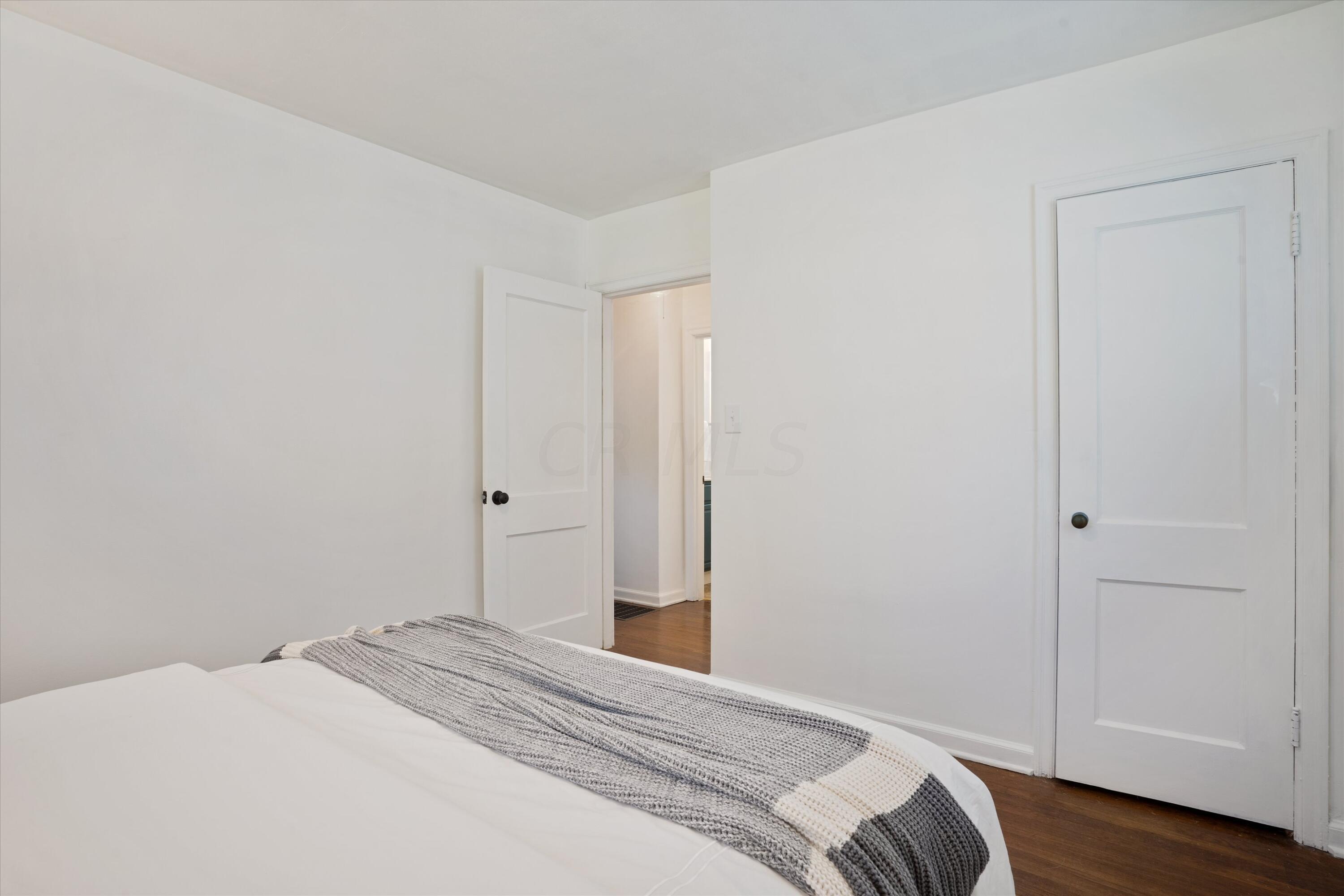 820 South Chesterfield Road Columbus, OH 43209 - Photo 11 of 23
