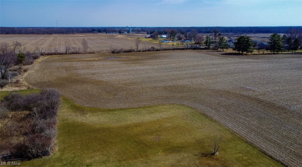 21761 Quarry Road Wellington, OH 44090 - Photo 6 of 8