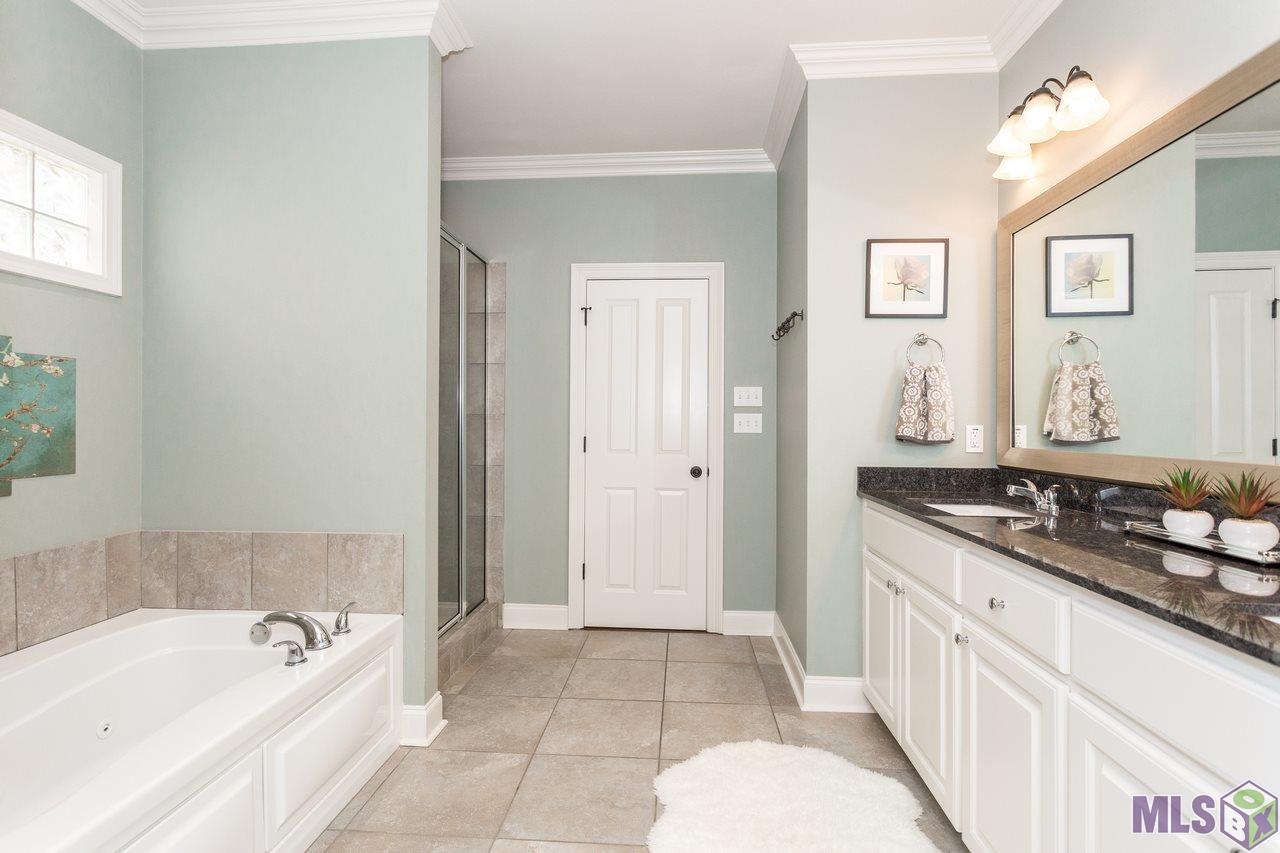 3183 Cypress View Lane Baton Rouge, LA 70810 - Photo 14 of 31 Gallery Image 14