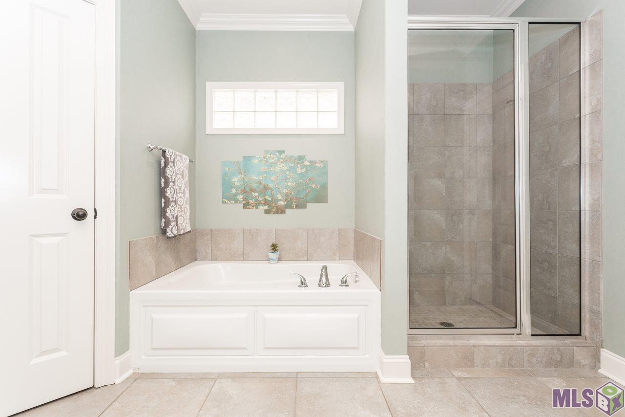 3183 Cypress View Lane Baton Rouge, LA 70810 - Photo 16 of 31 Gallery Image 16