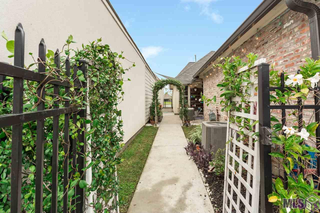 3183 Cypress View Lane Baton Rouge, LA 70810 - Photo 22 of 31 Gallery Image 22