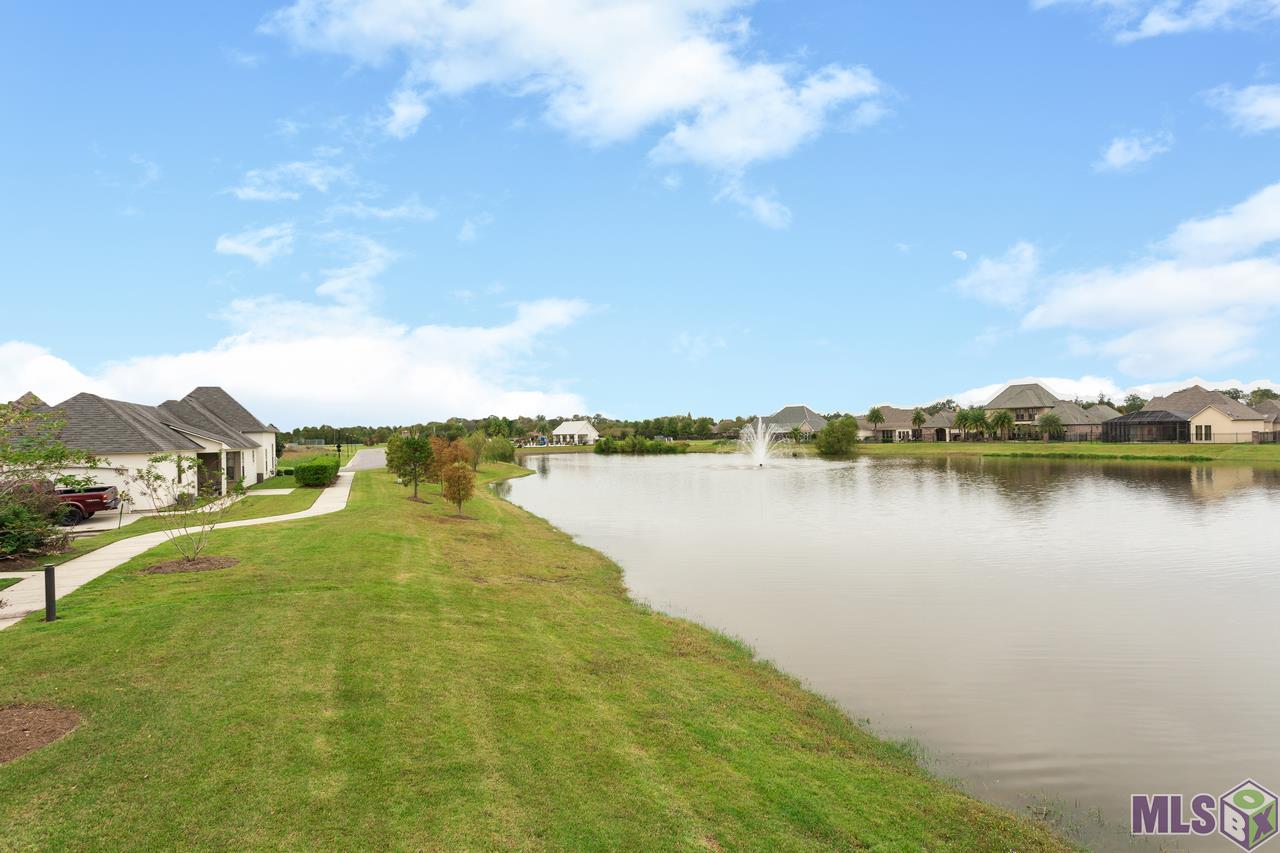 3183 Cypress View Lane Baton Rouge, LA 70810 - Photo 30 of 31 Gallery Image 30