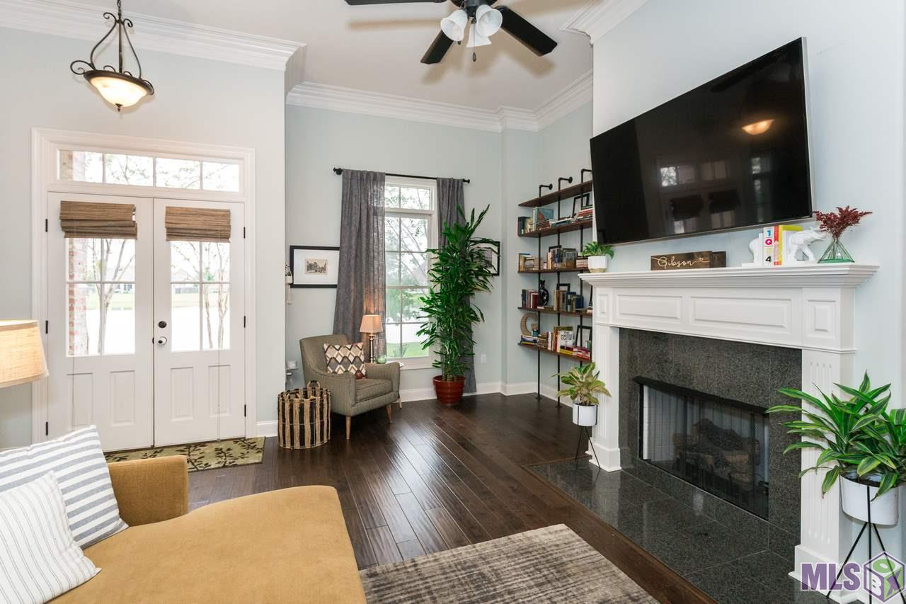 3183 Cypress View Lane Baton Rouge, LA 70810 - Photo 6 of 31 Gallery Image 6