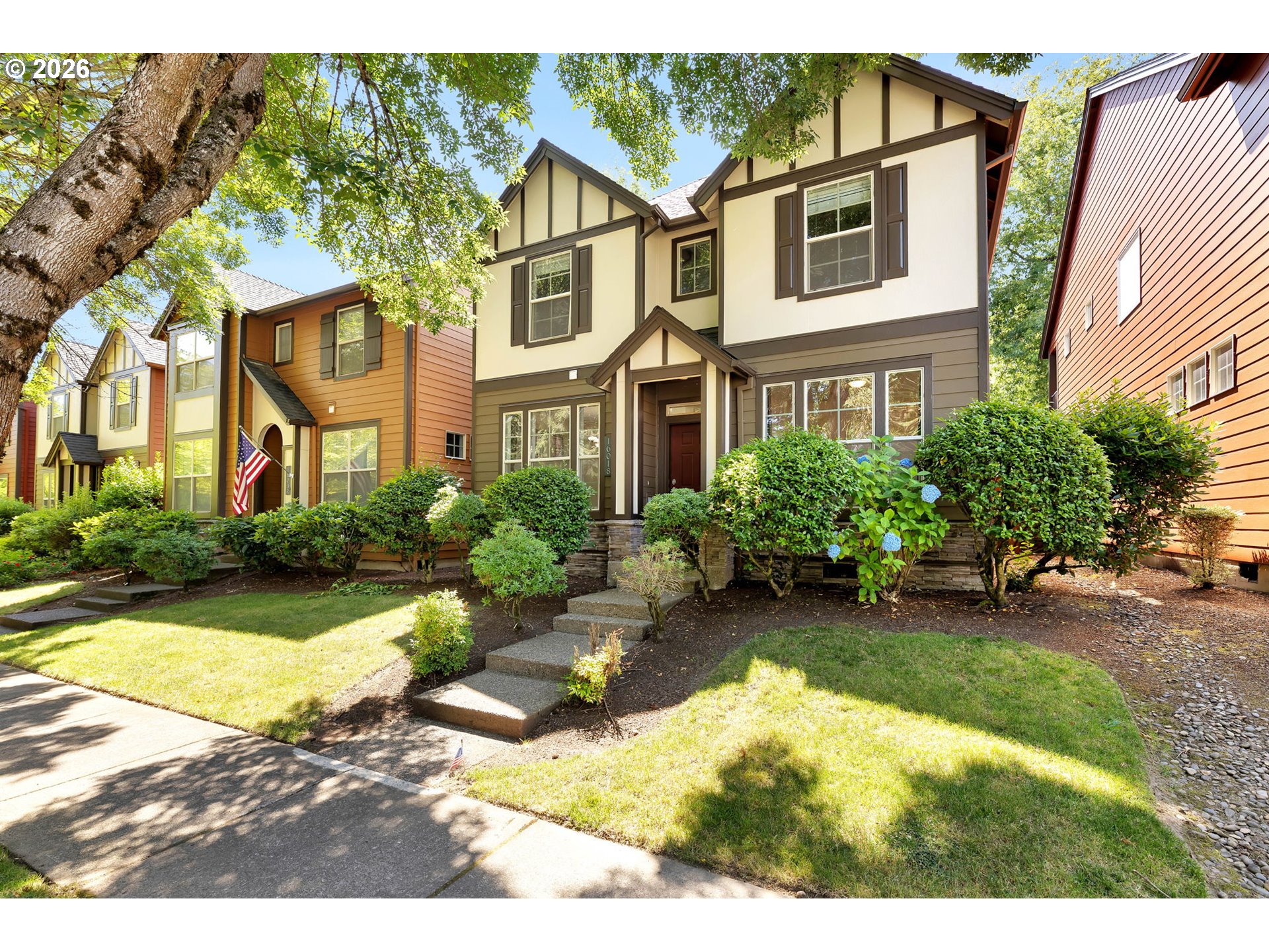 16018 Southwest 77th Terrace Portland, OR 97224 - Photo 3 of 48