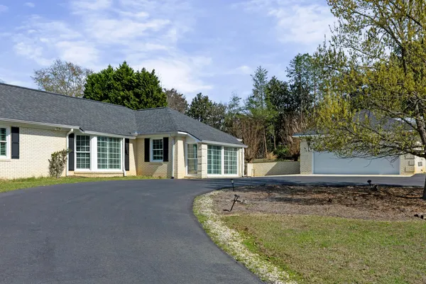 $885,000 | 358 Canterbury Drive, Evans, GA 30809
