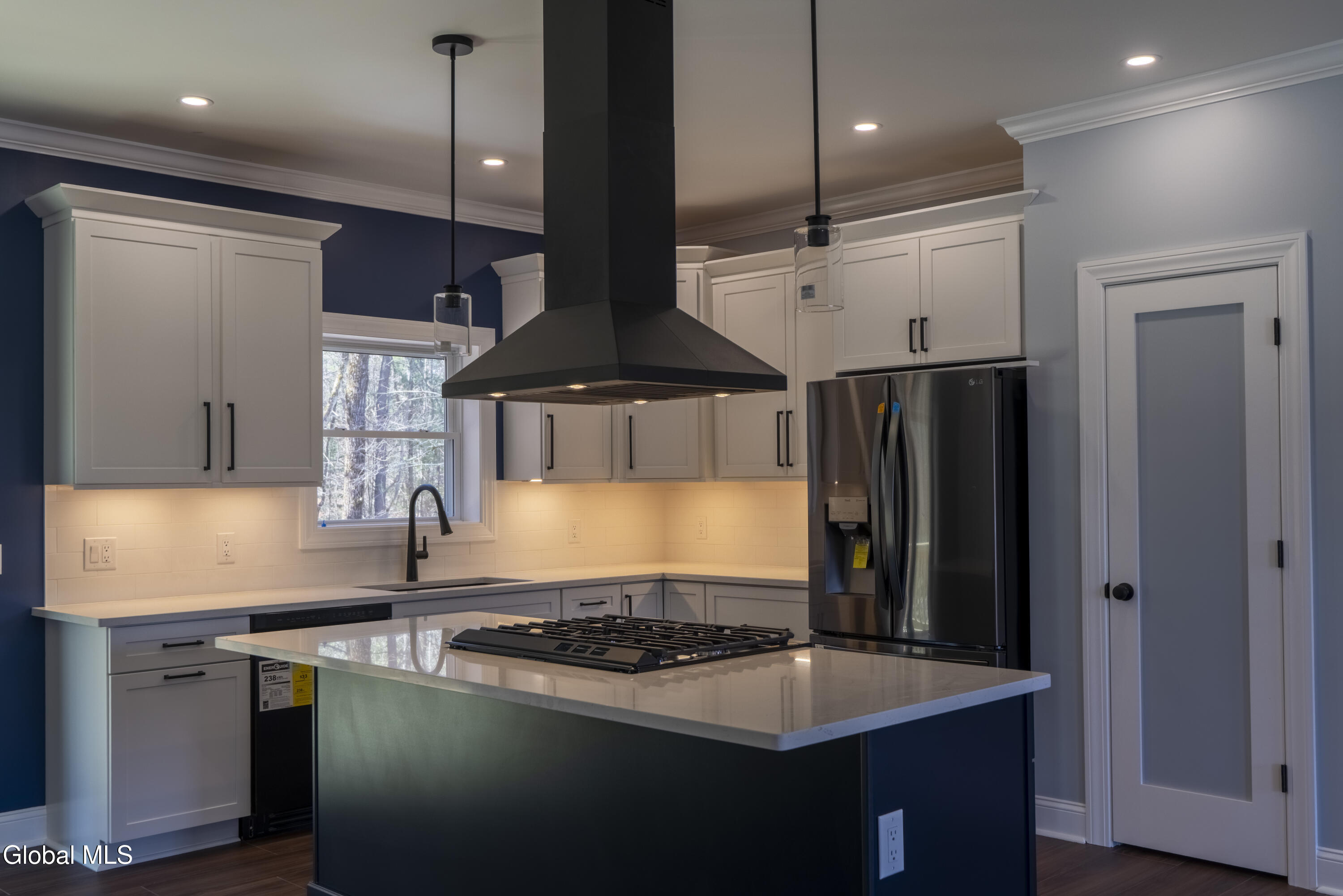 265 9 Mile Tree Road Gloversville, NY 12078 - Photo 6 of 27 265 Nine Mile Tree Rd-13