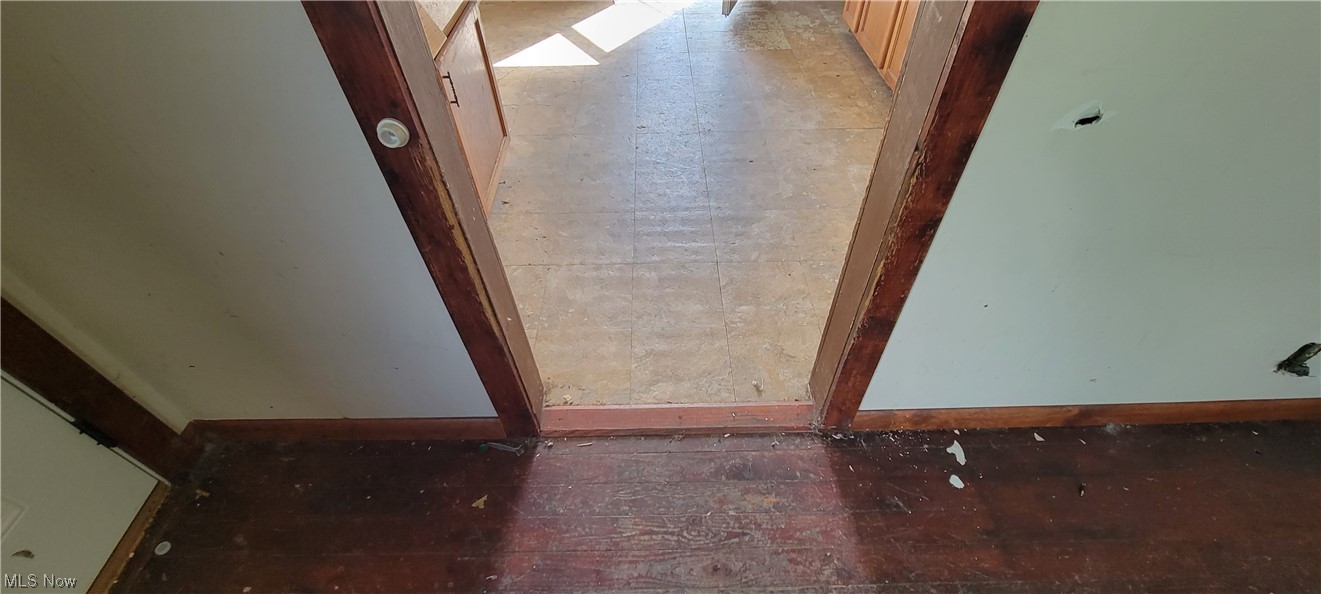 3936 Dunton Road Lorain, OH 44055 - Photo 10 of 35 Details