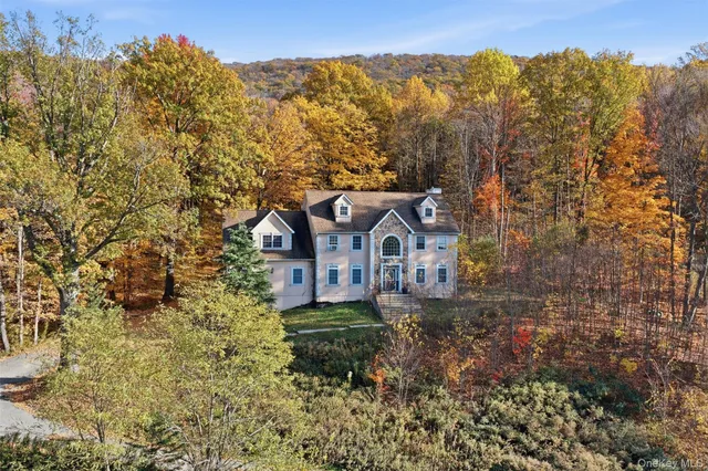 $644,000 | 8 Brian Court, Salisbury Mills, NY 12577