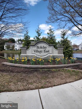 $295,000 | 1206 B Ginger Court, Mount Laurel, NJ 08054