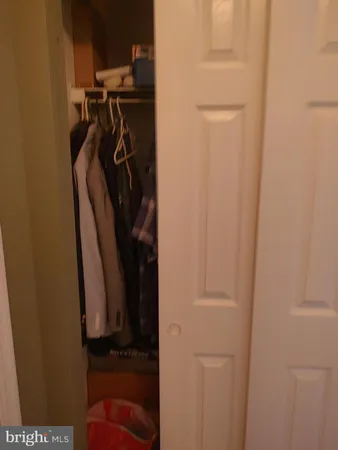 $295,000 | 1206 B Ginger Court, Mount Laurel, NJ 08054