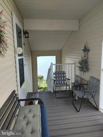 $295,000 | 1206 B Ginger Court, Mount Laurel, NJ 08054