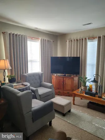 $295,000 | 1206 B Ginger Court, Mount Laurel, NJ 08054