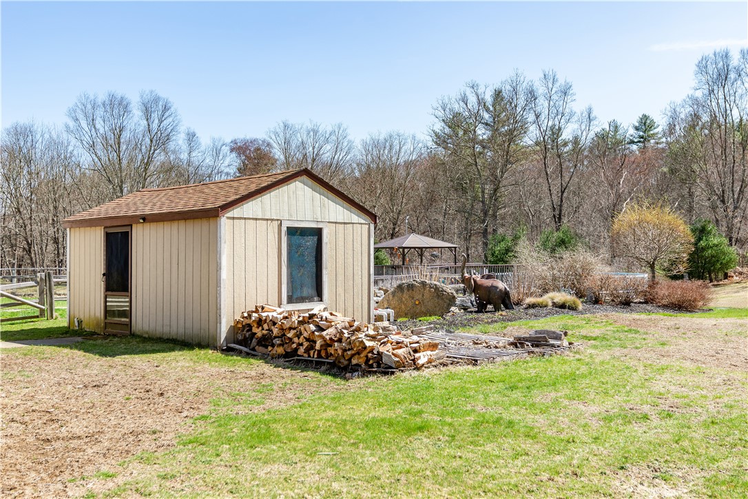 695 Maple Valley Road Coventry, RI 02816 - Photo 13 of 50