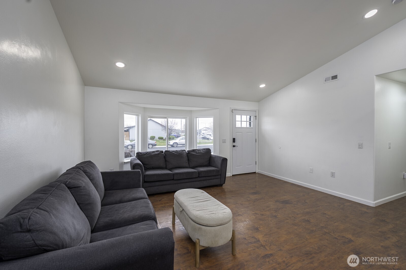 1401 South Hamilton Road Moses Lake, WA 98837 - Photo 7 of 38