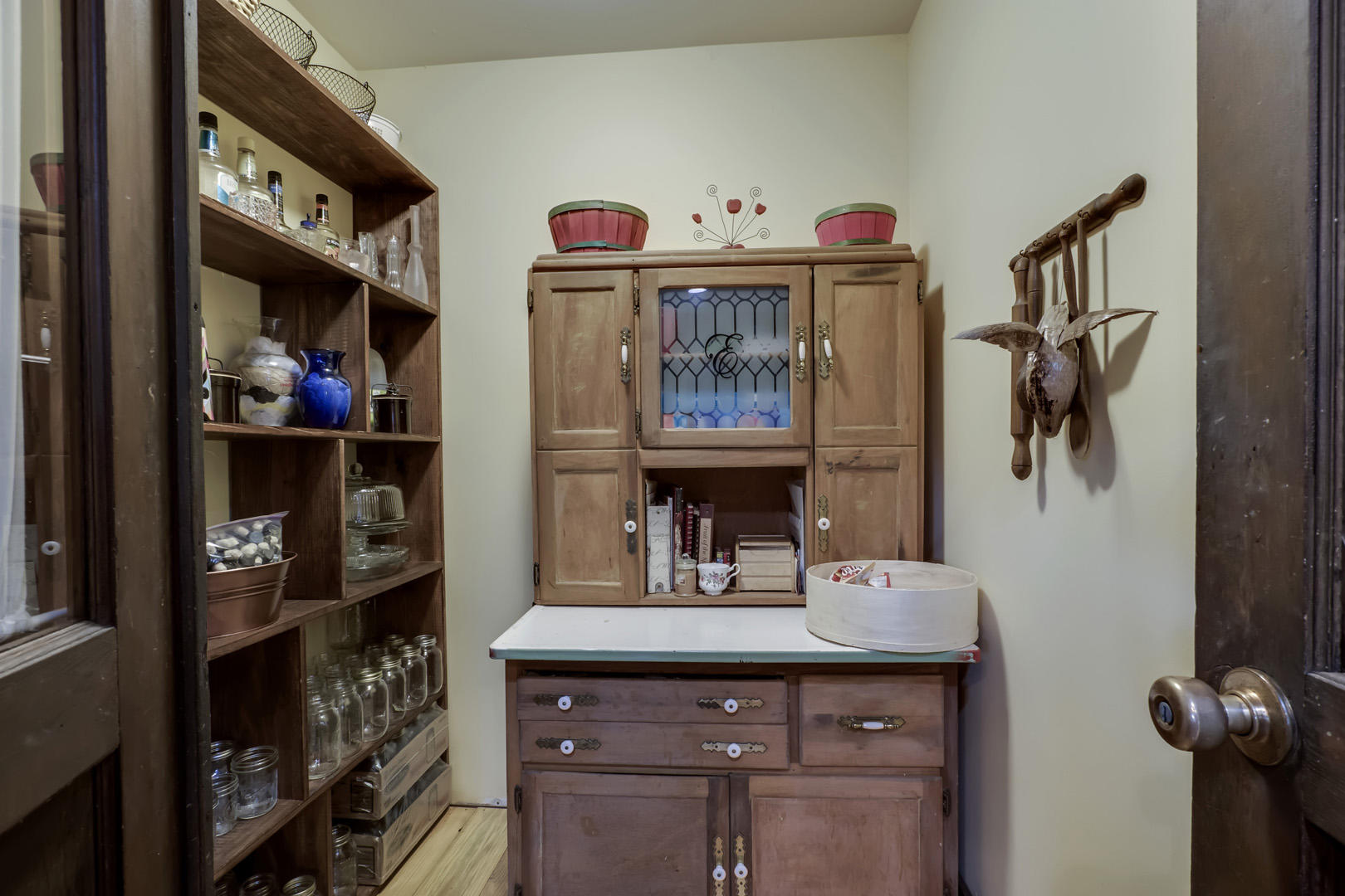 103 Eagle Ridge Court Philadelphia, TN 37846 - Photo 16 of 40 pantry