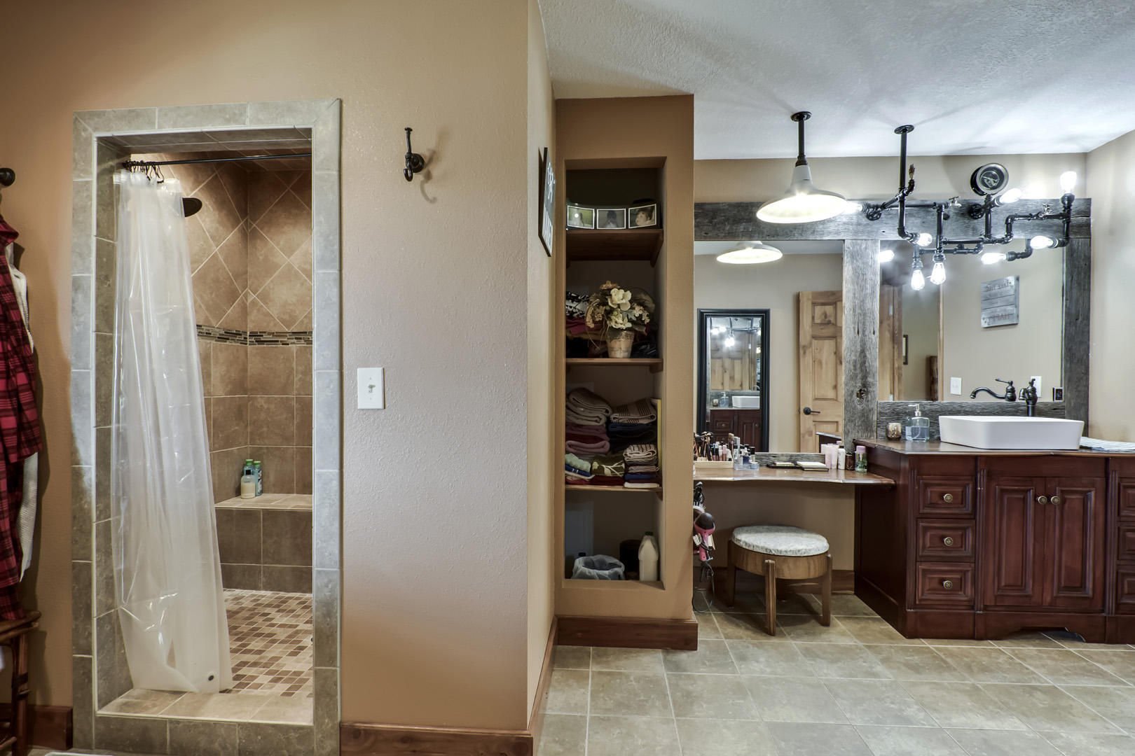 103 Eagle Ridge Court Philadelphia, TN 37846 - Photo 25 of 40 27_EagleRidgeCourt_103_MasterBath02