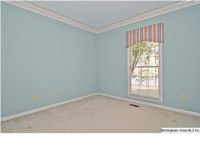 2541 Dolly Ridge Road Vestavia Hills, AL 35243 - Photo 16 of 32