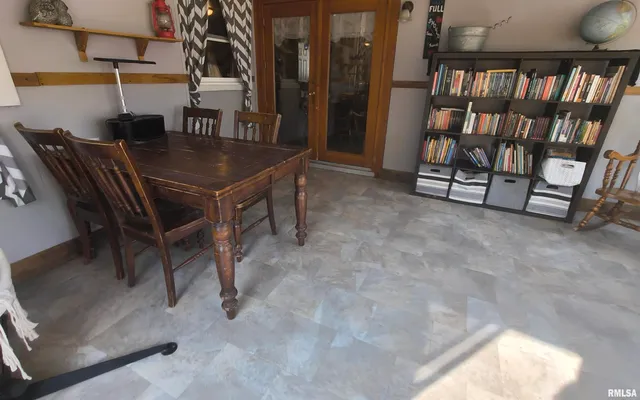 $189,000 | 3204 West Hawthorne Court, Marion, IL 62959