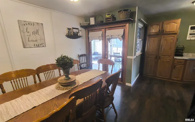 $189,000 | 3204 West Hawthorne Court, Marion, IL 62959