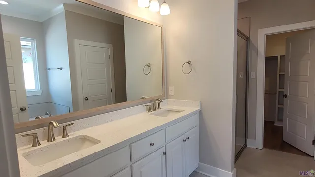 $2,500 | 3043 Creekmere Lane, Baton Rouge, LA 70810