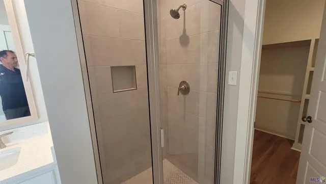 $2,500 | 3043 Creekmere Lane, Baton Rouge, LA 70810