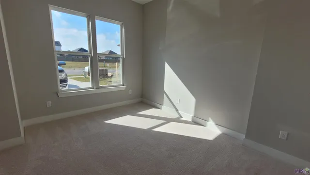 $2,500 | 3043 Creekmere Lane, Baton Rouge, LA 70810