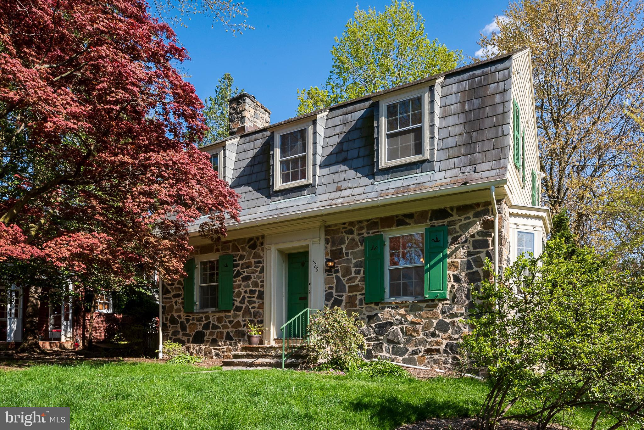 325 Paddington Road Baltimore, MD 21212 - Photo 1 of 45