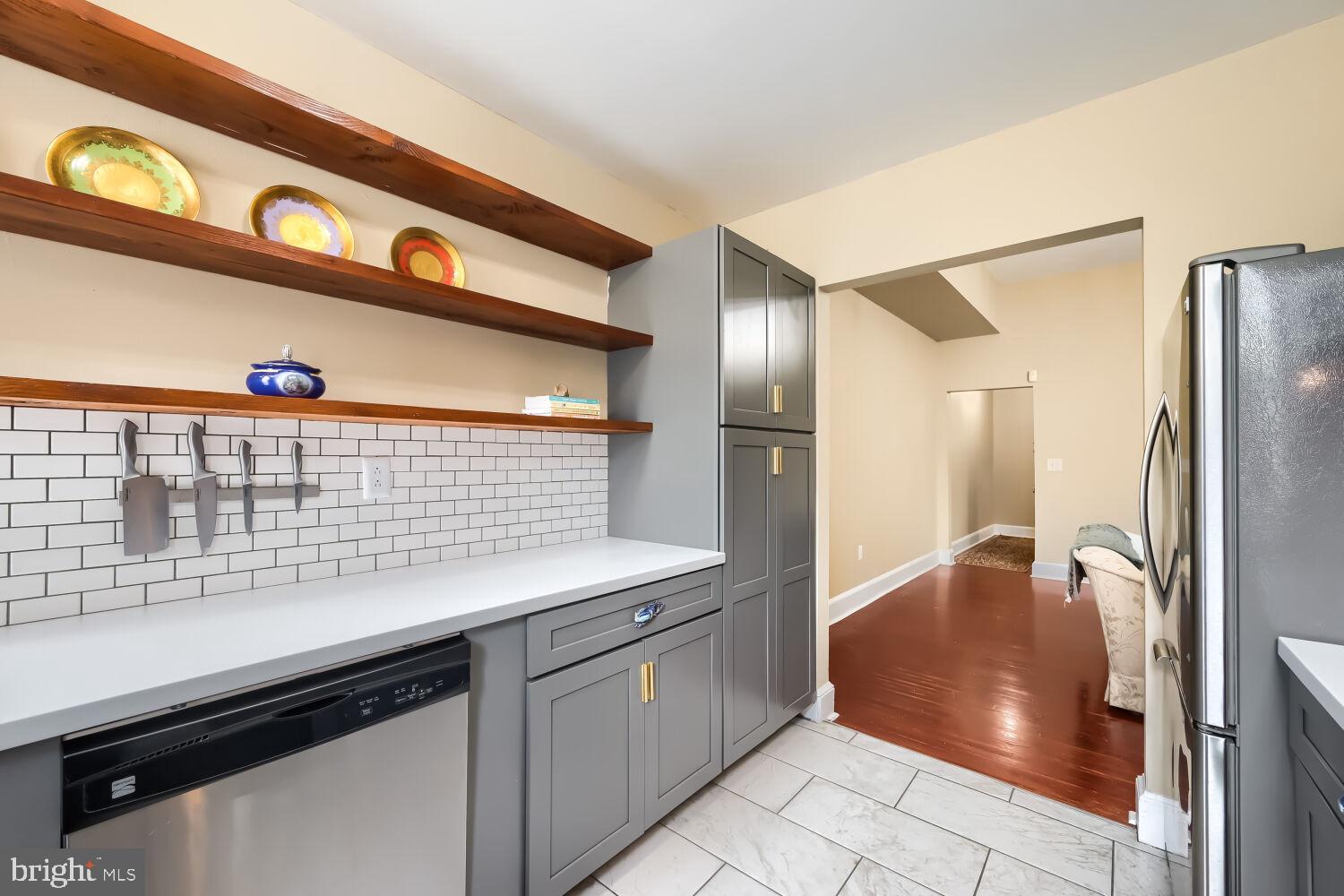11 West Biddle Street, Unit 11B Baltimore, MD 21201 - Photo 14 of 17