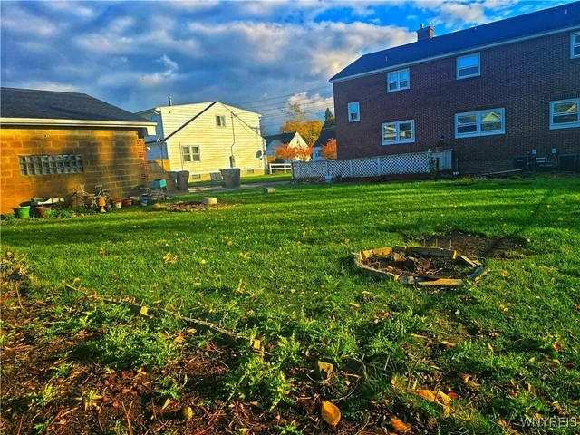 $1,700 | 190 Clover Place, Cheektowaga, NY 14225